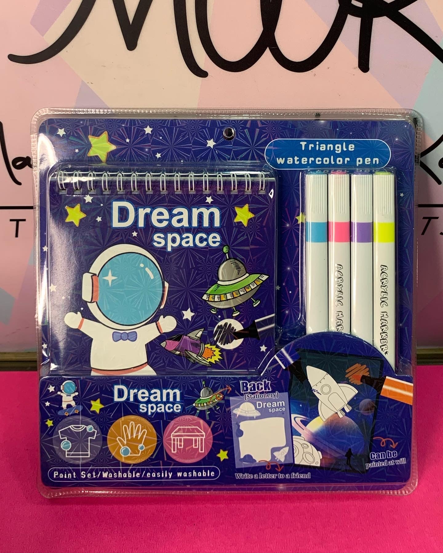 Space Team Triangle Water Color Pen Set